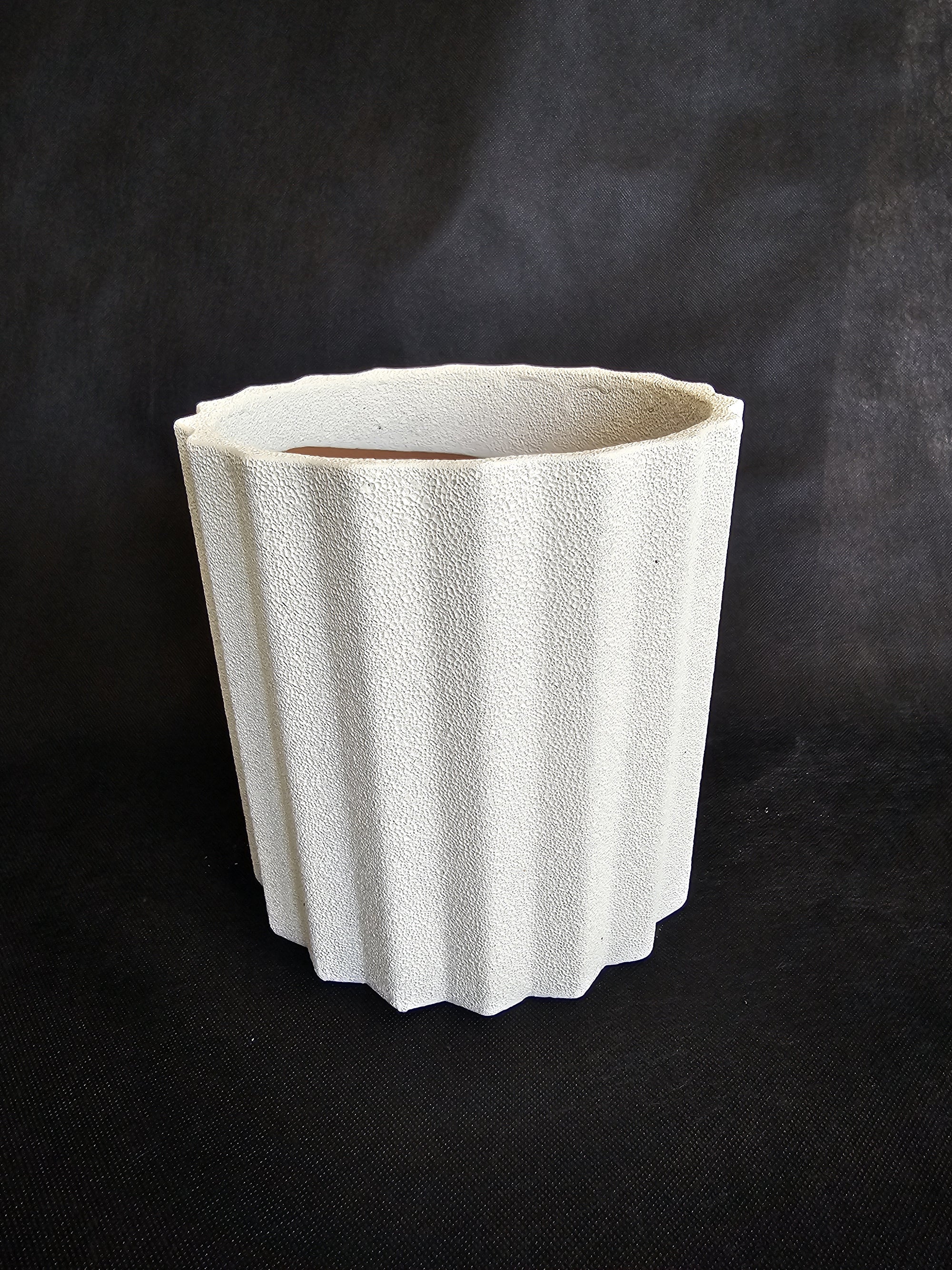 Matte Cylinder Planter Pot, 7"