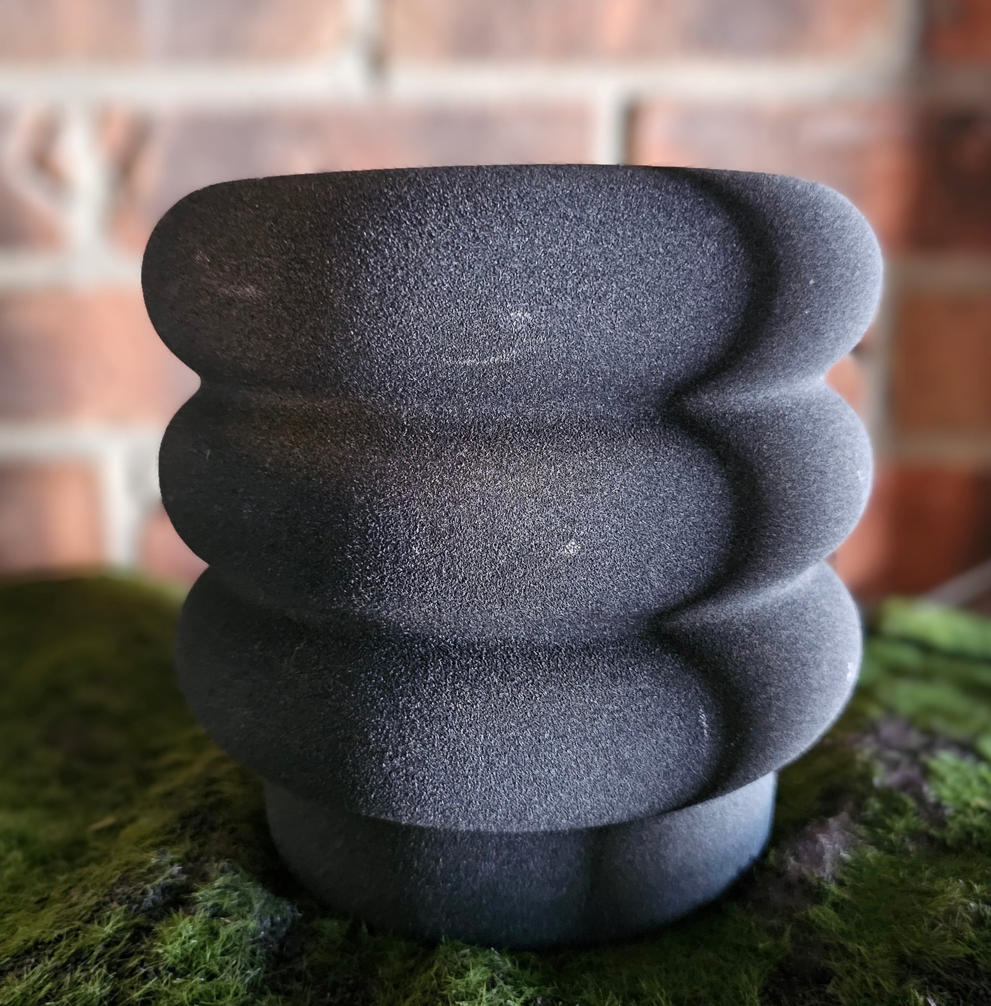 Modern Black Planter Pot, 6"