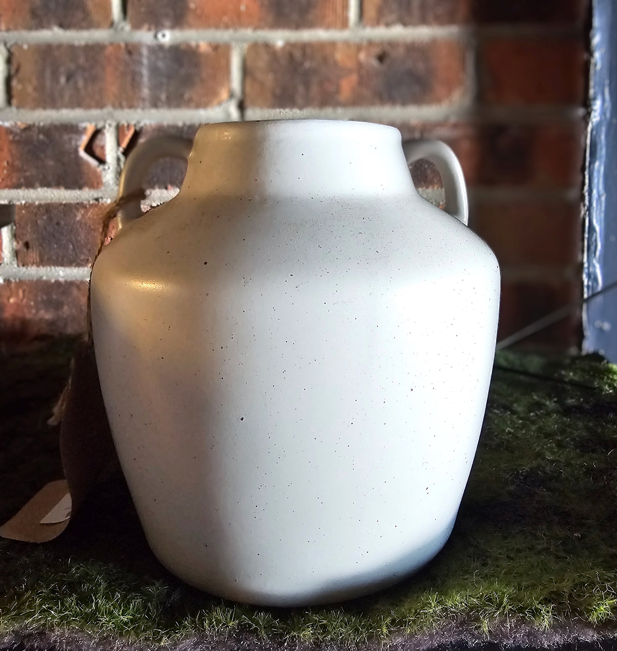 Cream Speckled Ceramic Urn