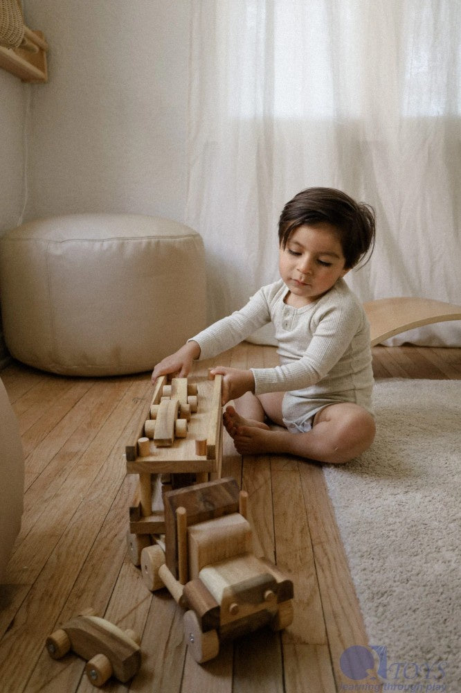 Wooden Car Transport Truck