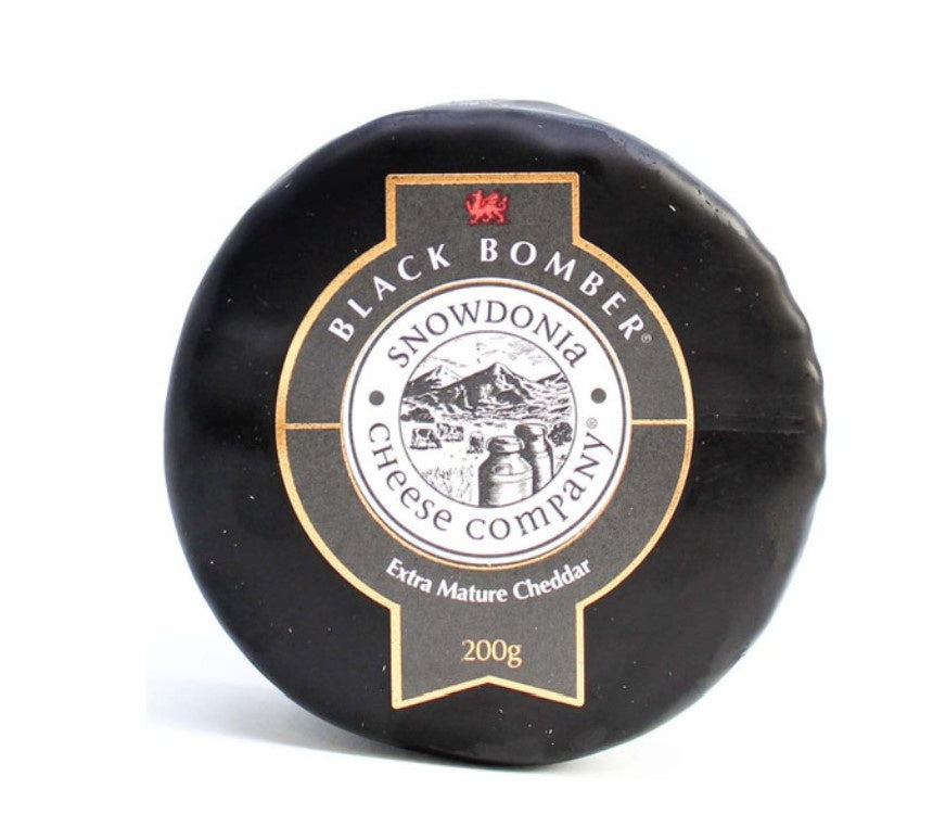 Snowdonia Black Bomber Cheddar 7oz