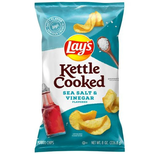 Lay's Kettle Cooked Chips Sea Salt & Vinegar 8oz